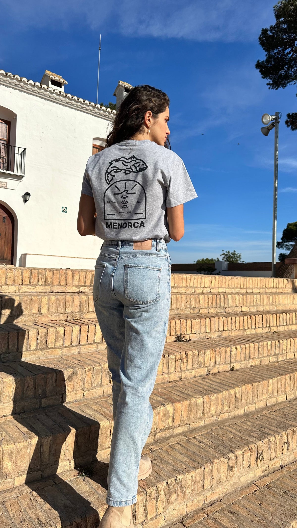 Camiseta MENORCA Island Type II de Massive Brand.